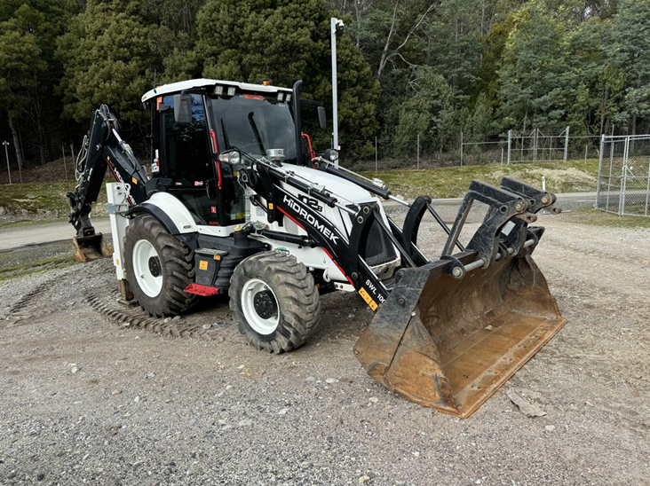 2022 Hidromek HMK102B backhoe